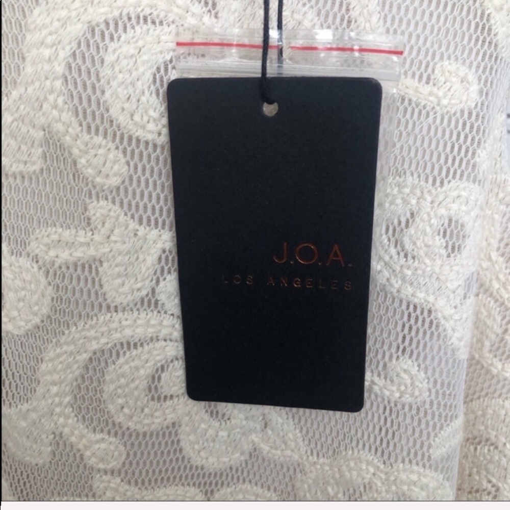 NWT J.O.A. Los Angeles / lace embroidered dress - Picture 7 of 7